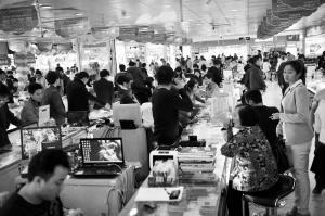 海南新春數(shù)碼展銷(xiāo)會(huì) 智能科技盛宴，5S土豪金大獎(jiǎng)任你抽